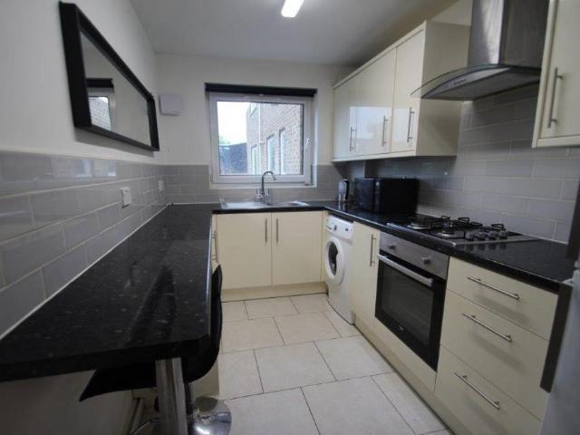 Flat for rent in Stoneygate, Stoneygate