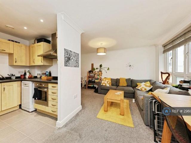 Apartment for rent in St. Mildred's, The Bridge