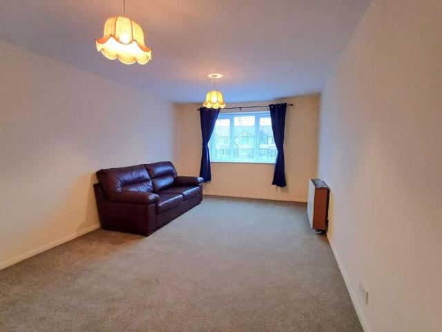 Apartment for rent in Gants Hill, Greater London