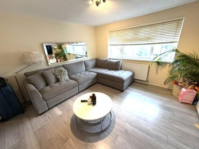 Apartment for rent in London Borough of Hounslow, Greater London