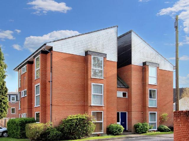 Flat for rent in Fulflood, Hampshire