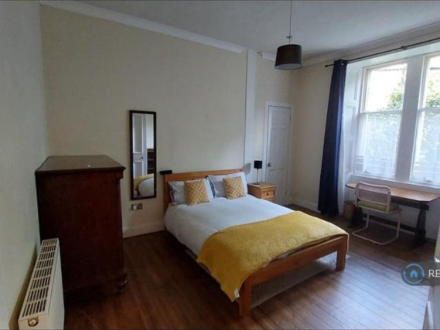 Flat for rent in Lorne, Leith