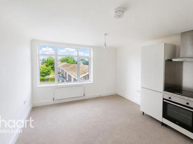 Apartment for rent in Lee Chapel, Essex