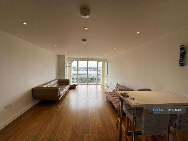 Apartment for rent in Slough