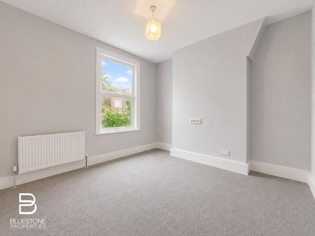 Apartment for rent in Wallington, Greater London