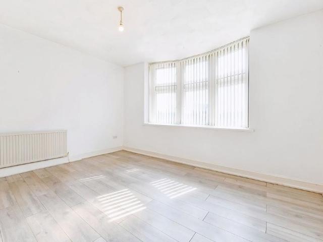 Apartment for rent in Stow Hill, Wales