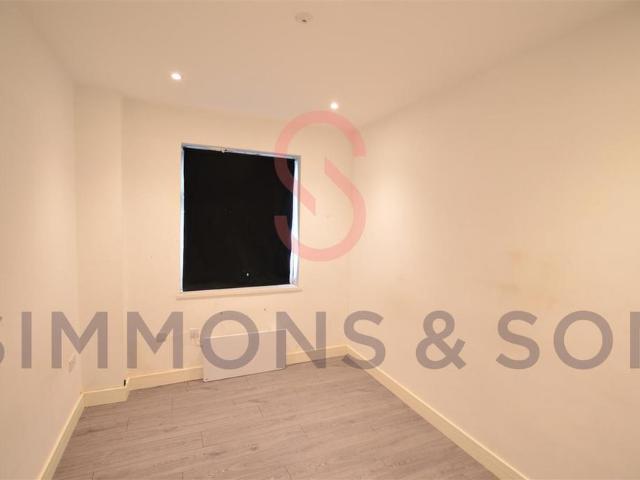 Apartment for rent in Slough