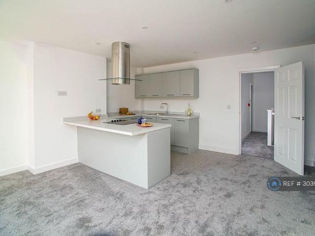 Apartment for rent in Winton, Salford