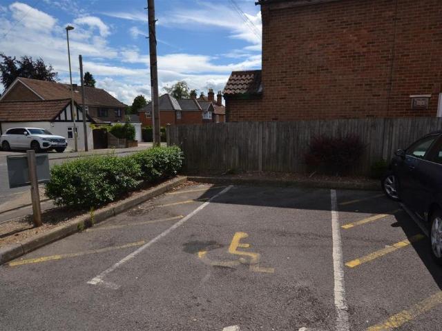 Apartment for rent in Fleet, Hart