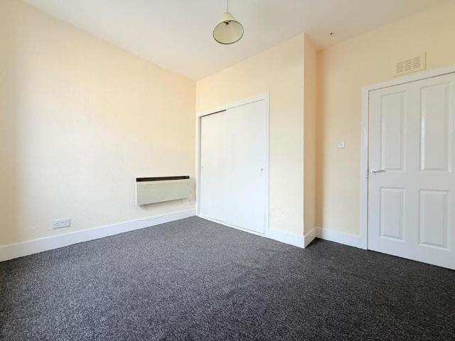 Apartment for rent in Bridgend, Moneydie