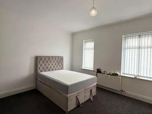 Apartment for rent in Openshaw, Manchester