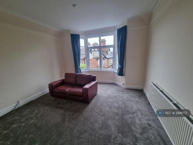 Apartment for rent in Broadwater Down, Sandown Park