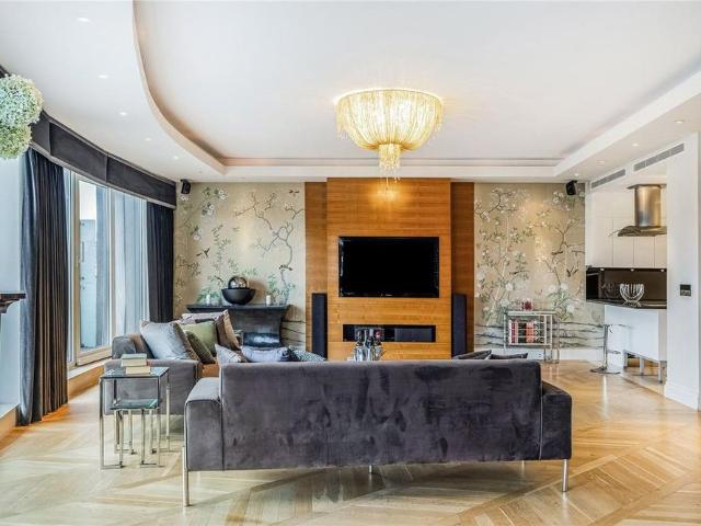 Apartment for rent in Greater London
