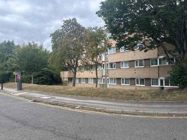 Flat for rent in Tollbar End, West Midlands