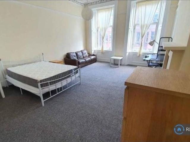 Flat for rent in Garnethill, Scotland
