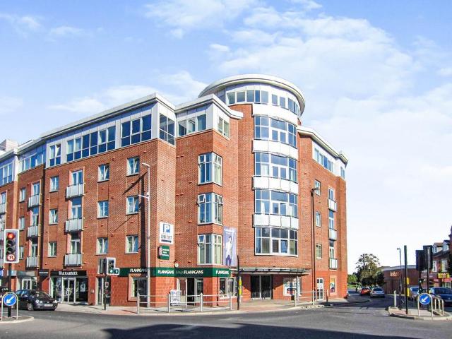 Flat for rent in Trafford Park, Greater Manchester