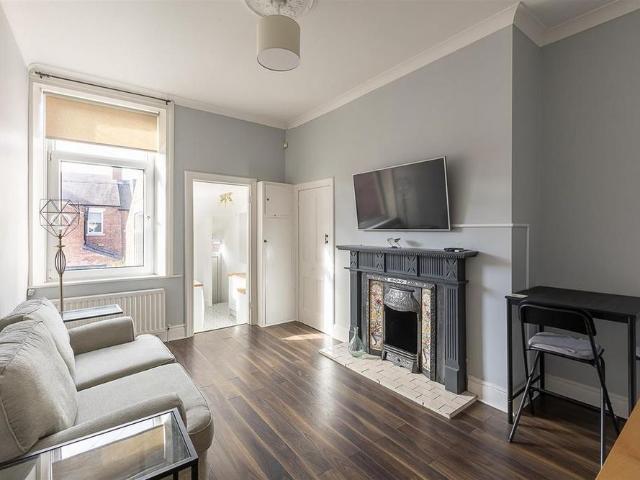 Apartment for rent in South Gosforth, Tyne And Wear