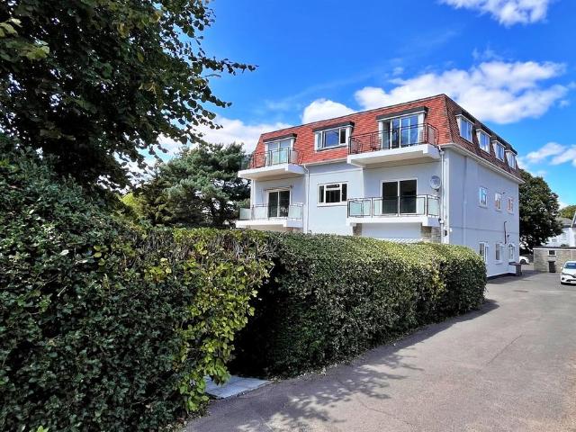 Flat for rent in Boscombe, Bournemouth