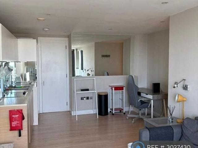 Apartment for rent in Portsea, Portsmouth