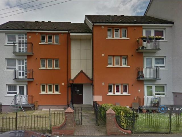 Flat for rent in Simshill, Scotland