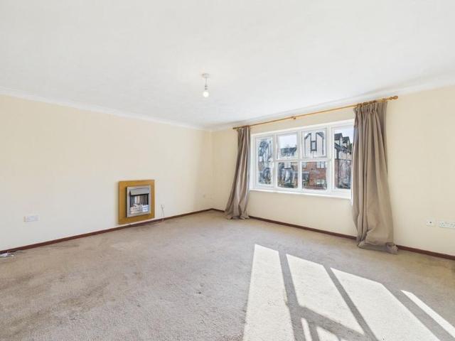 Apartment for rent in Woodditton, Barway