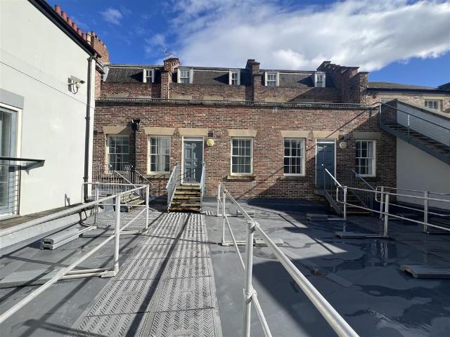 Flat for rent in Grainger Town, Tyne And Wear