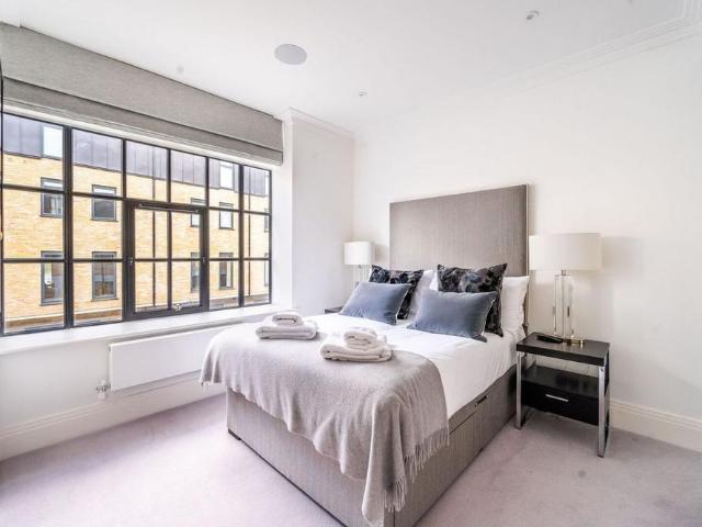 Apartment for rent in London Borough of Hammersmith and Fulham, Greater London