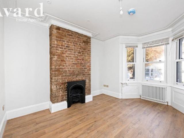 Apartment for rent in Round Hill, Brighton & Hove
