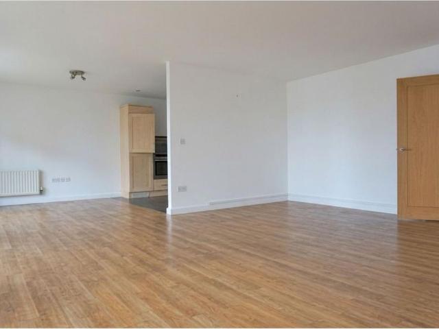 Apartment for rent in Swanscombe and Greenhithe, Monks Orchard