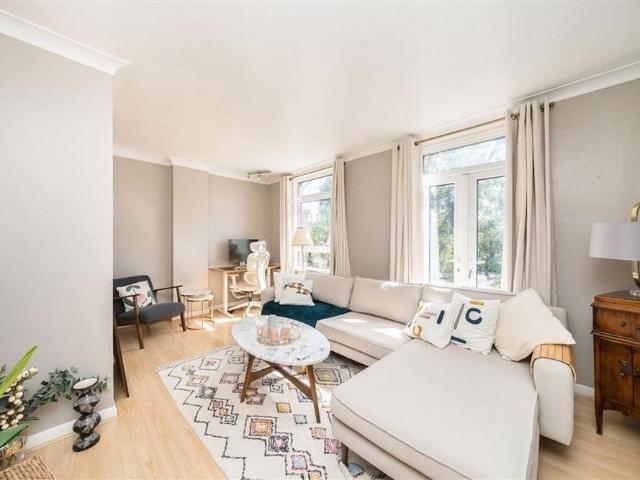 Apartment for rent in London Borough of Richmond upon Thames, Greater London