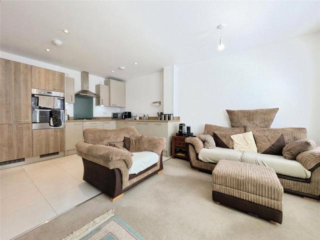 Apartment for rent in Woodley
