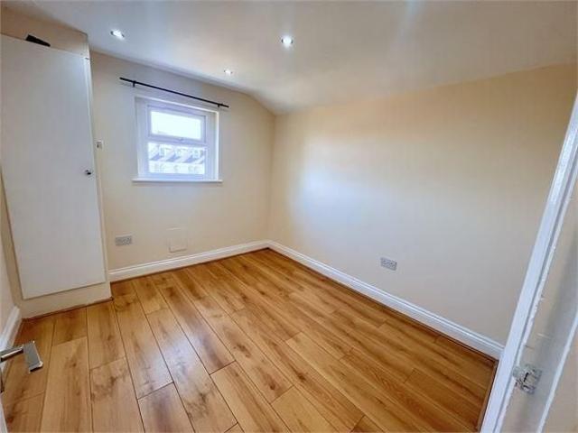 Apartment for rent in Westminster, Victoria