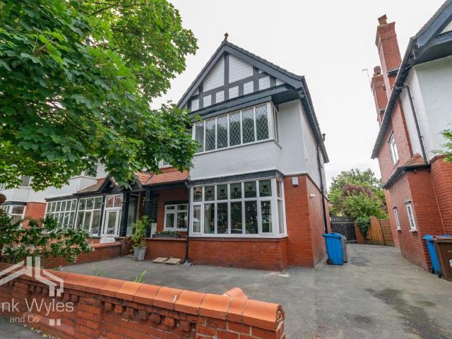 Flat for rent in St Annes, Lytham