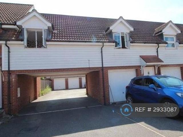 Flat for rent in Hedge End, Helford