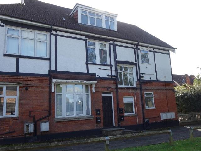 Flat for rent in Surbiton, Greater London
