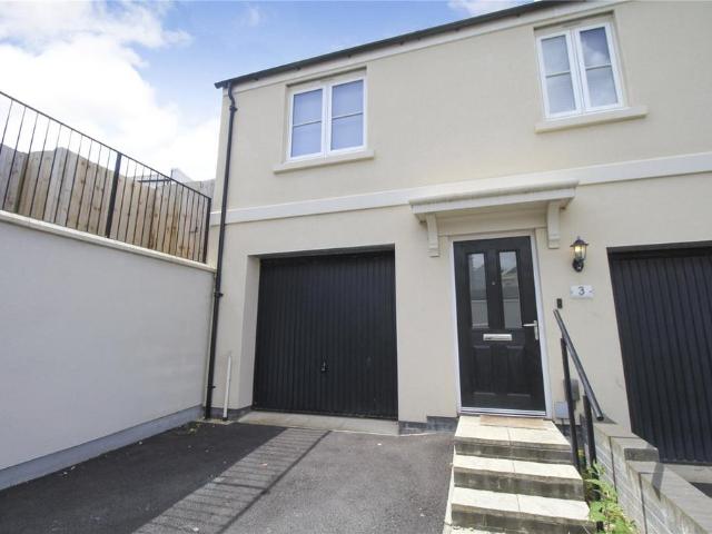 Flat for rent in Sherford, Strode