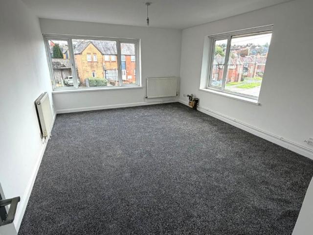 Apartment for rent in Mount Pleasant, Swansea
