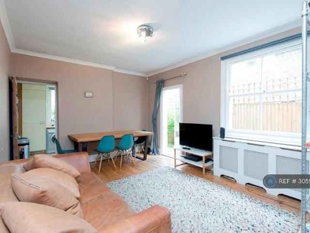 Apartment for rent in Abbeville Village, Greater London