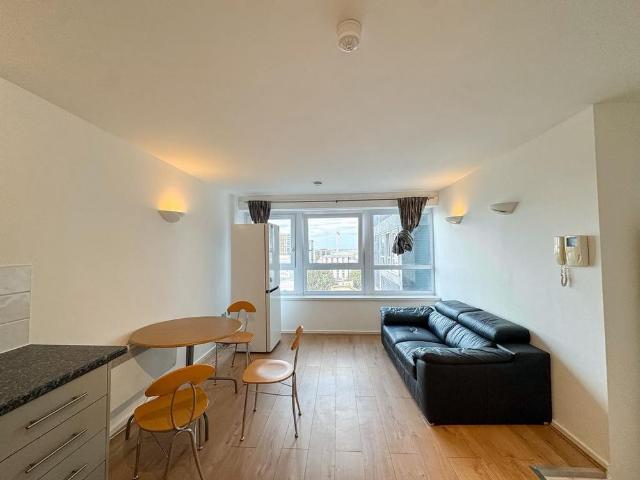 Apartment for rent in Callis Yard, Greater London
