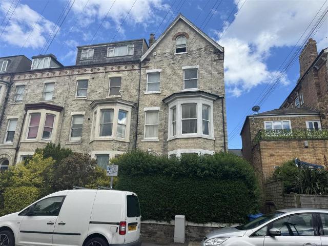 Flat for rent in South Cliff, Kepwick