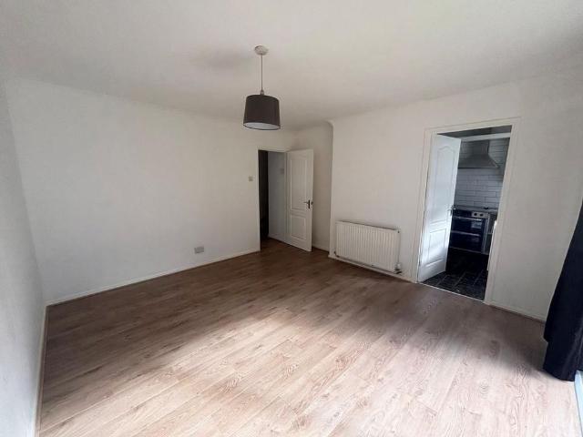 Apartment for rent in Oxley, West Midlands
