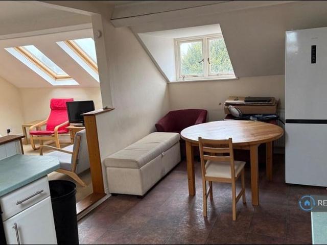 Apartment for rent in North Watford, Watford