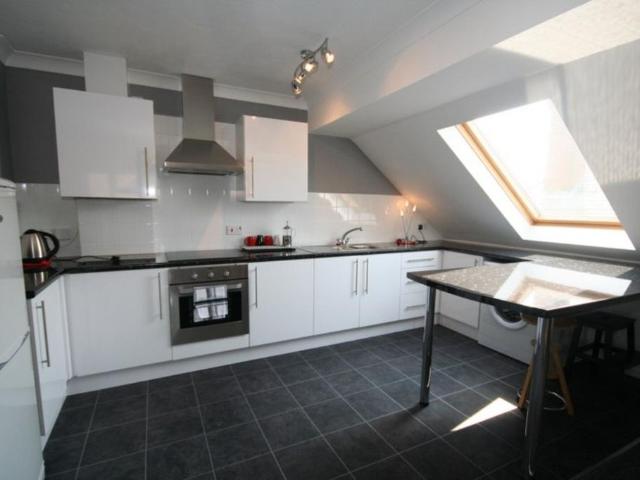 Flat for rent in Perryfields, West Sussex