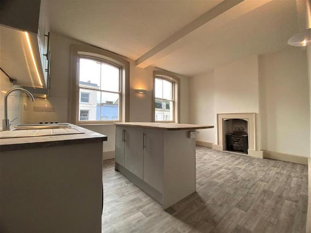 Flat for rent in Kings Barton, Gloucester