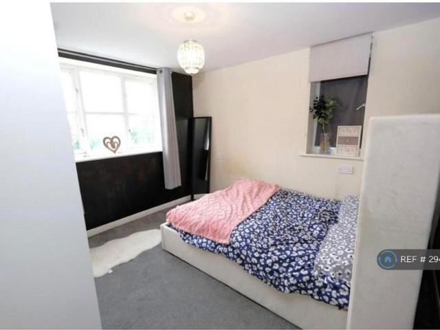 Apartment for rent in Little Bolton, Salford