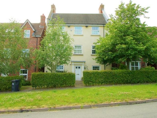 Flat for rent in Beamhurst, Staffordshire