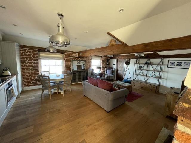 Apartment for rent in Middle Deal, Ash