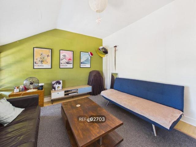 Apartment for rent in The Dales, Key Street
