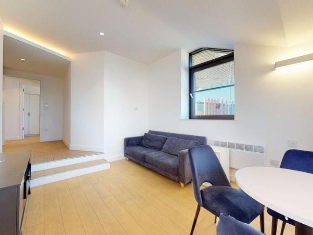 Apartment for rent in London Borough of Hounslow, Greater London