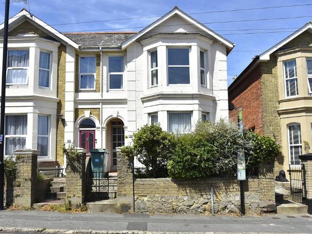 Flat for rent in Lower Hyde, Shanklin